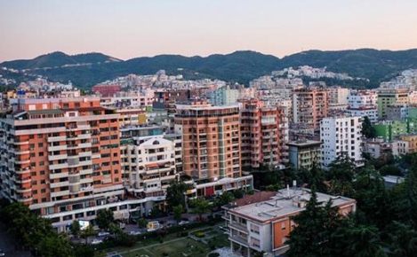 Bashkite nuk mbledhin dot taksen e prones: Hartohet ligj i ri